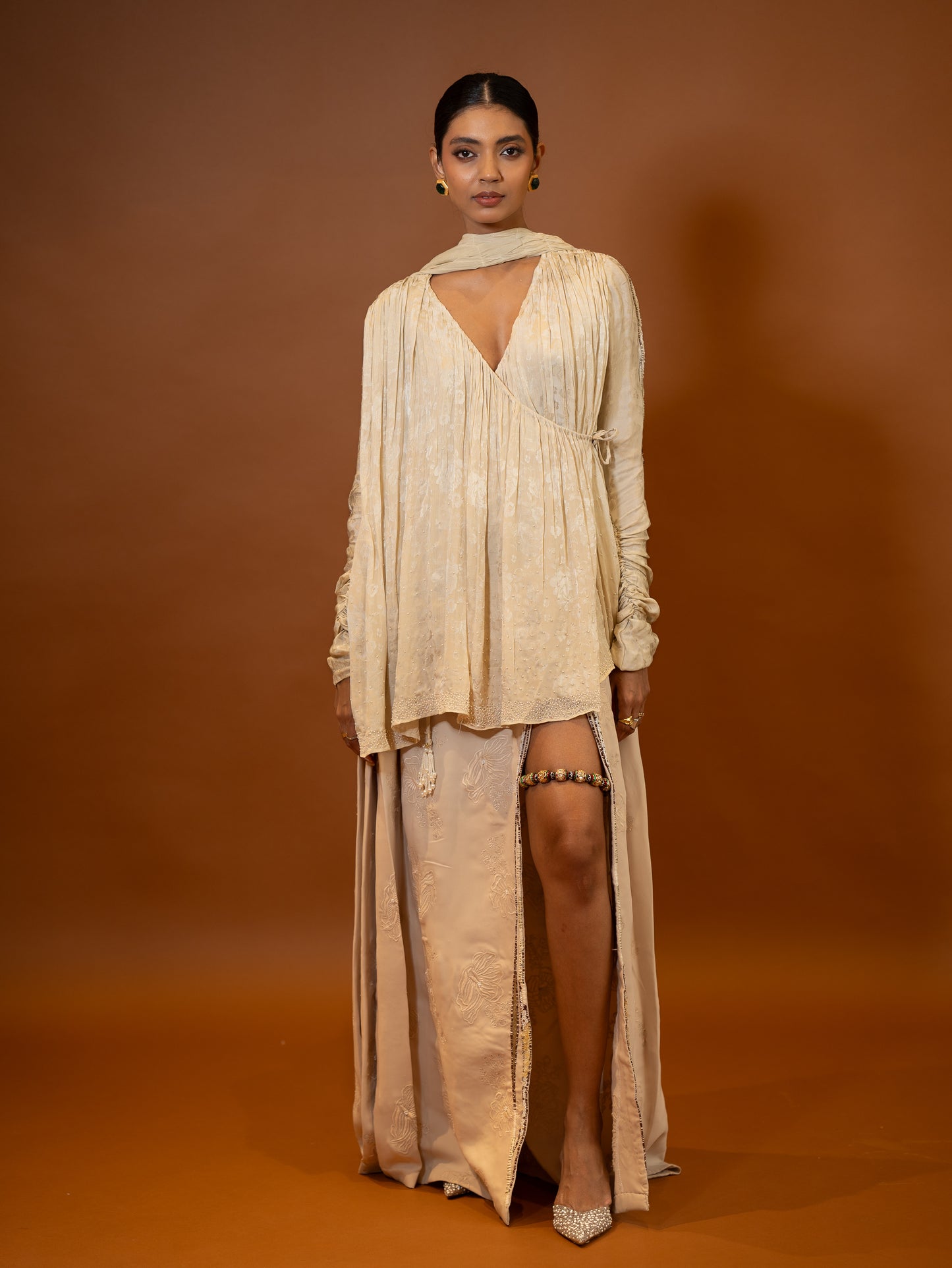 "Gladden" - Tofu beige slit skirt floral embroidered set.